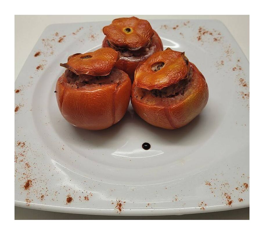 Traiteur tomate farcie végétale.